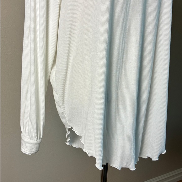 FREE PEOPLE Medium Ivory Shimmy Shake Top Deep V-Back Boho Oversized Casual - Picture 5 of 14